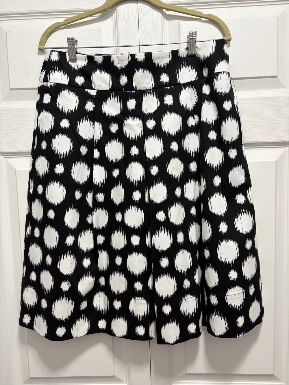 East 5th Black and White Spot A-Line Skirt NWT 12 - Picture 10 of 11